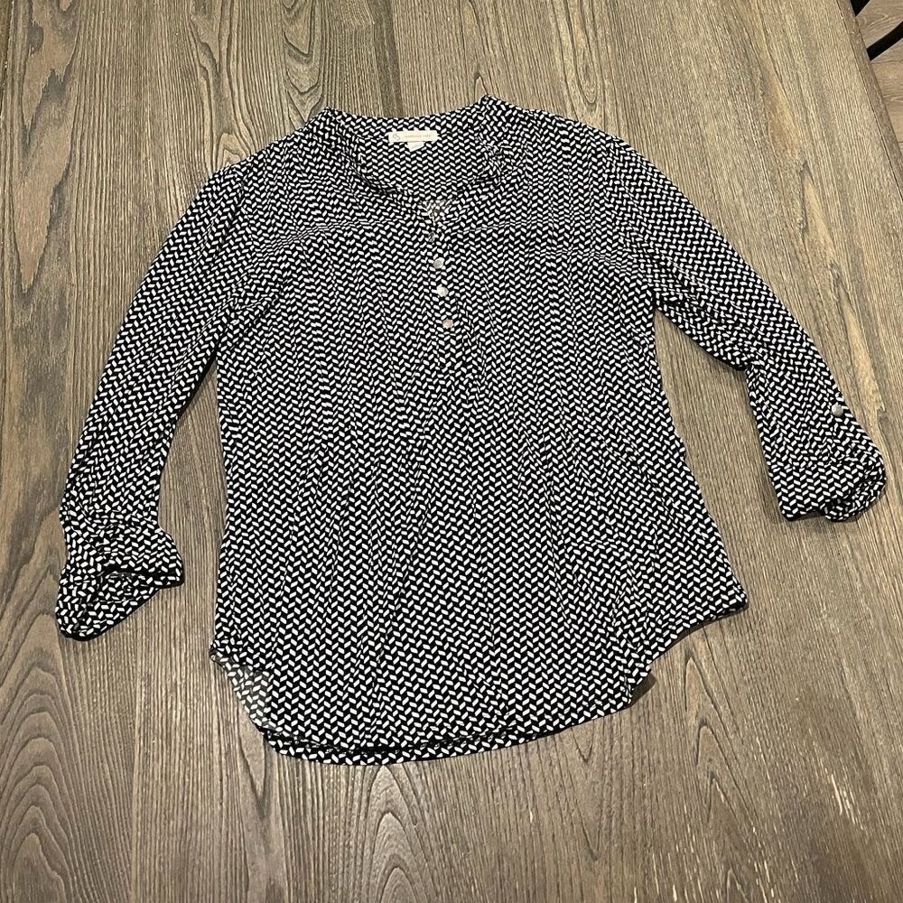 DB Womens Blouse Ruffled Button Neck Long Sleeve Round Hem Checkered Black M